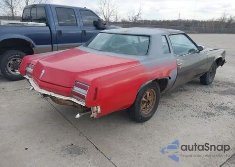 1977 Pontiac Grand Prix из США, поврежденный, VIN 2K57K7P233756